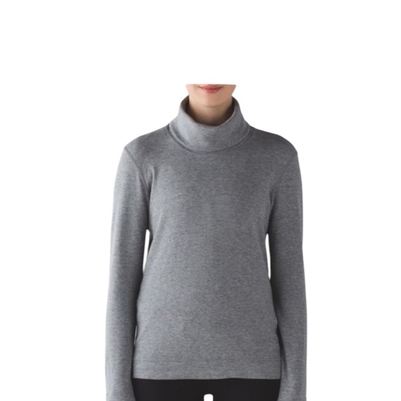 Lululemon Reversible Double up Heather grey sweater - Picture 2 of 11